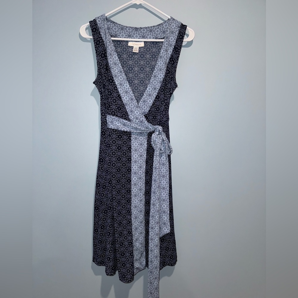 Pretty Motherhood Maternity blue midi dress size small